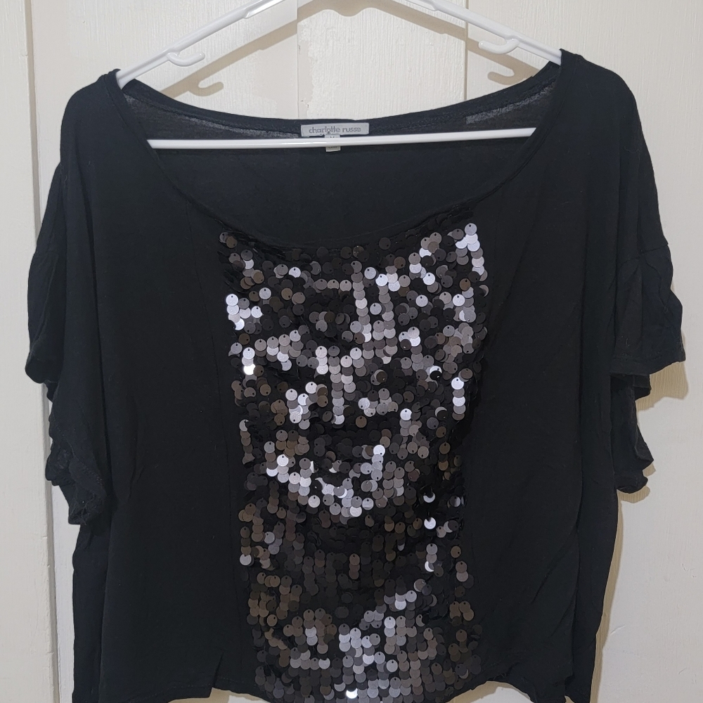 Womans Half Shirt Size M